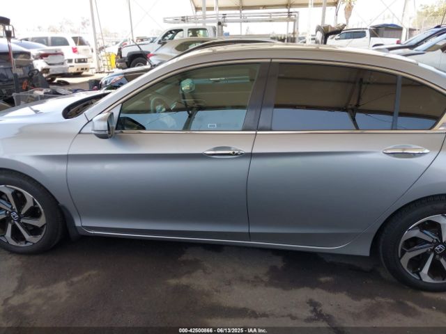 1HGCR2F78HA142882 Honda k24w1