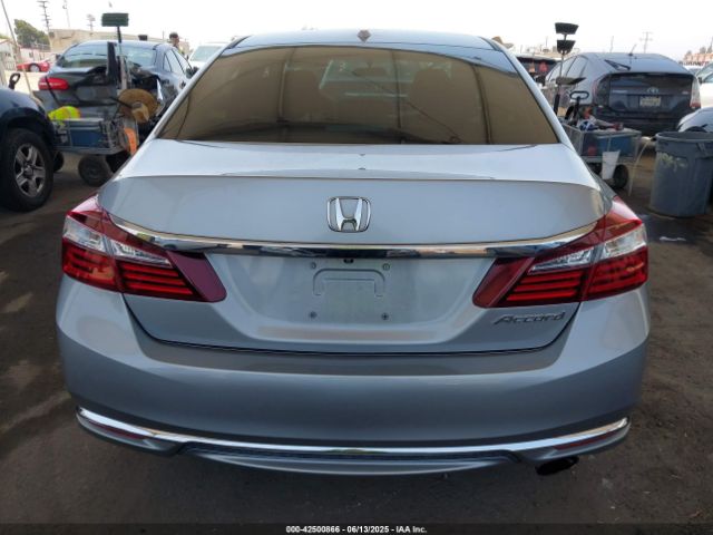 1HGCR2F78HA142882 Honda k24w1