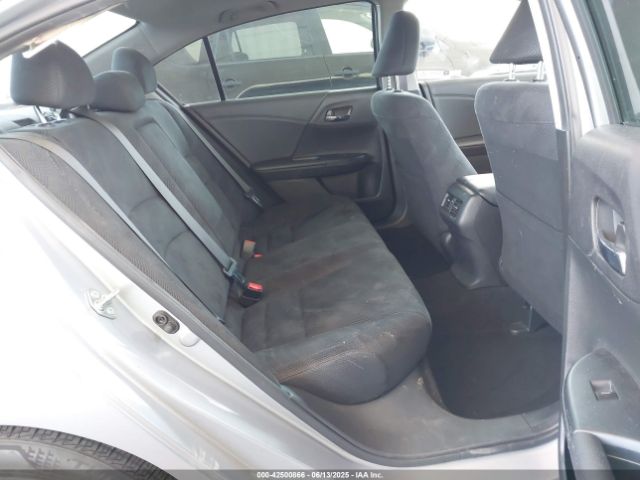 1HGCR2F78HA142882 Honda k24w1