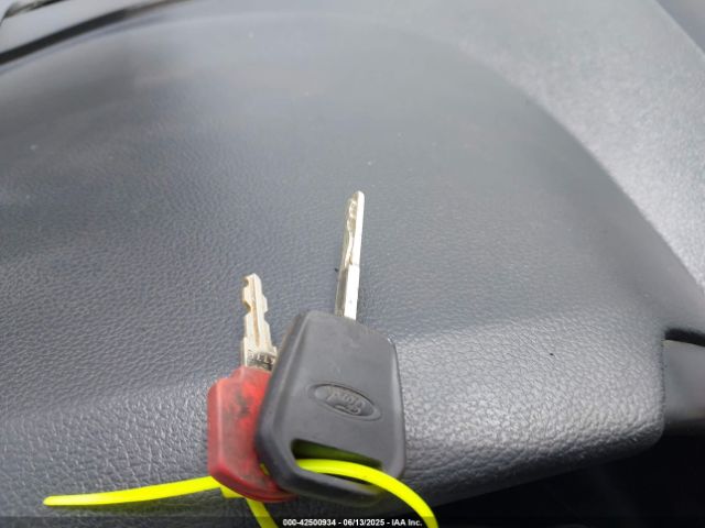 1FTMF1CP1GKD40822 Ford F-150 Xl
