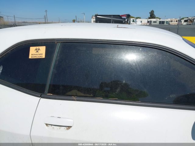 2013 DODGE CHALLENGER 2C3CDYAG5DH646135 Photo 4