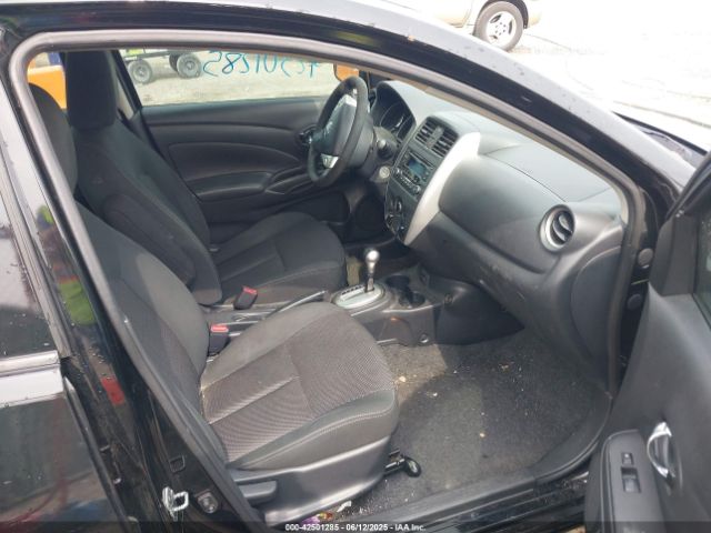 3N1CN7AP9HL897517 Nissan 2017