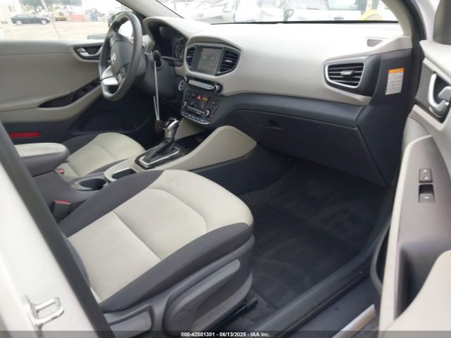 KMHC65LC7KU128337 Hyundai 2019