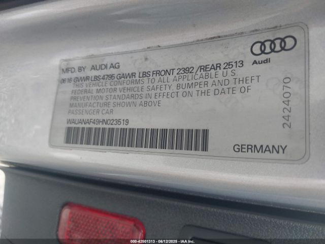 2017 AUDI A4 WAUANAF49HN023519 Photo 8