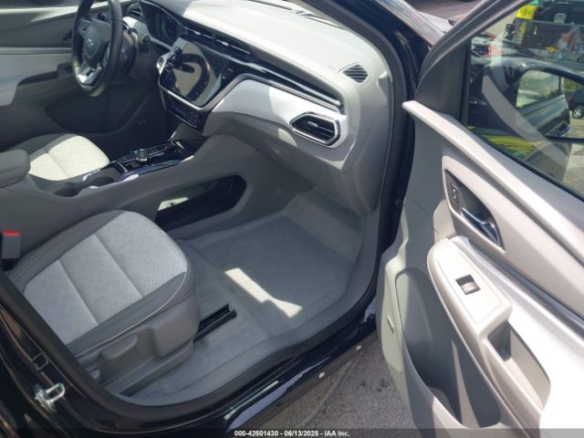 2023 CHEVROLET BOLT EUV 1G1FZ6S02P4108180 Photo 4