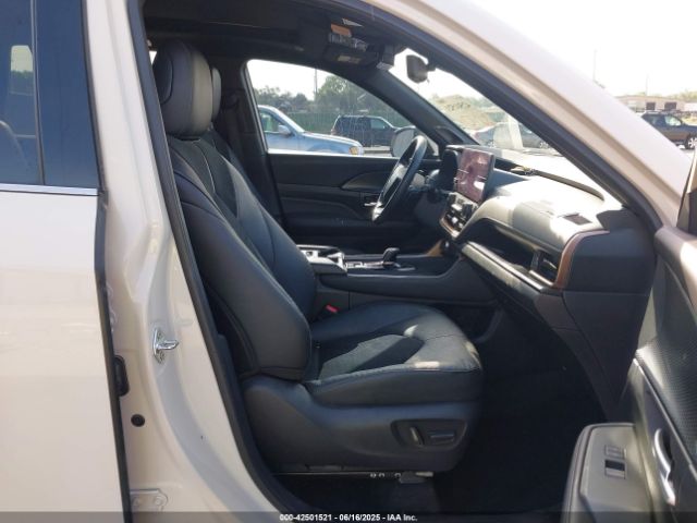 2024 TOYOTA GRAND HIGHLANDER 5TDADAB50RS004907 Photo 4