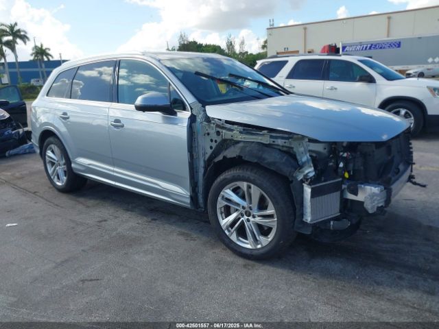 2024 AUDI Q7 WA1LXBF72RD006200 Photo 0