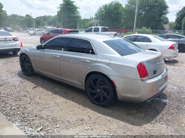 2015 CHRYSLER 300 2C3CCAAG0FH785988 Photo 2