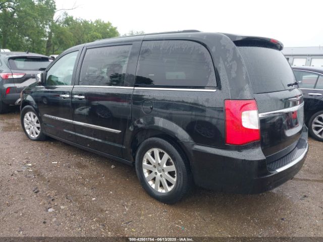 2012 CHRYSLER TOWN & COUNTRY 2C4RC1CG5CR412132 Photo 2