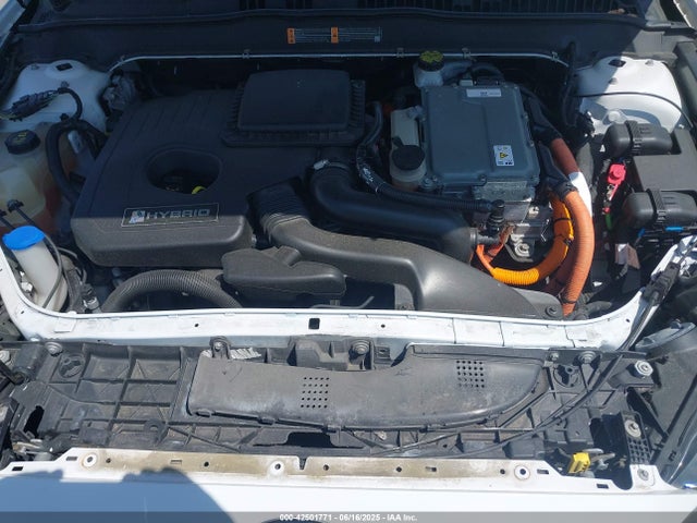 Ford 2.0l 4v atk hev 2018 3FA6P0LU9JR221317 Image 10