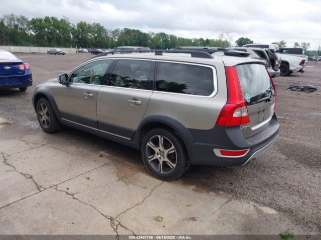 2012 VOLVO XC70 YV4902BZ2C1137564 Photo 2
