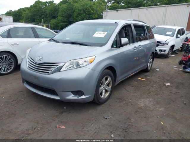 2015 TOYOTA SIENNA 5TDKK3DC0FS588089 Photo 3
