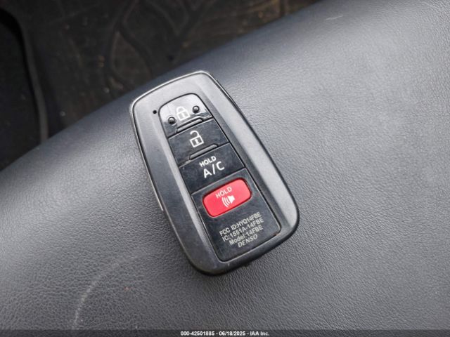 2017 TOYOTA PRIUS PRIME JTDKARFP4H3060484 Photo 10