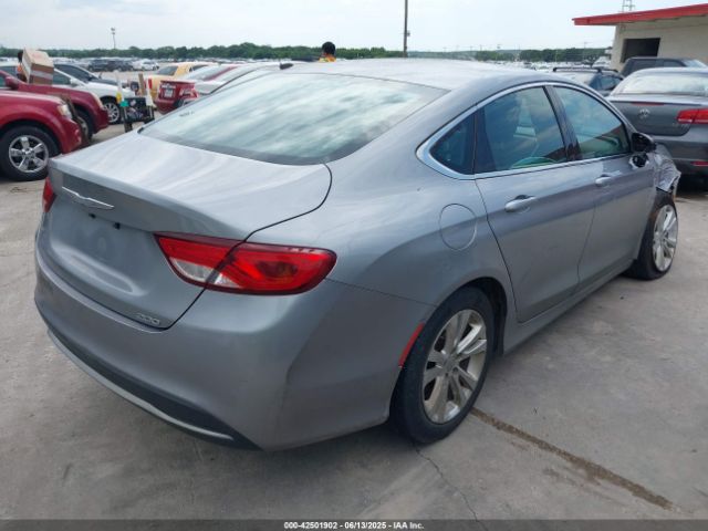 1C3CCCAB0FN592442 Chrysler 2015