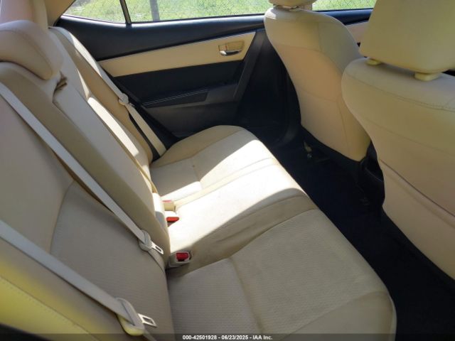 2018 TOYOTA COROLLA 5YFBURHEXJP828369 Photo 7