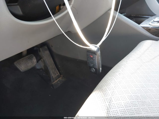 5XXGU4L37GG008900 KIA t-gdi theta ii