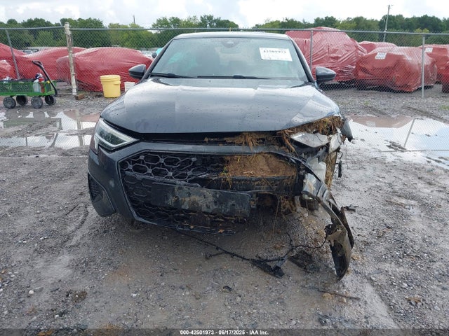 Продаж на аукціоні авто 2023 Audi A3 Premium 40 Tfsi Front-wheel Drive S Tronic, vin: WAUAUDGY0PA040057, номер лоту: 42501973