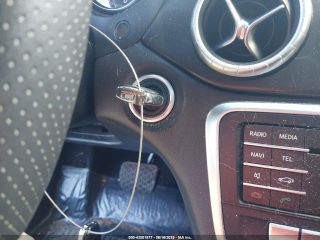 WDDSJ4EB7JN694154 Mercedes-Benz CLA 250