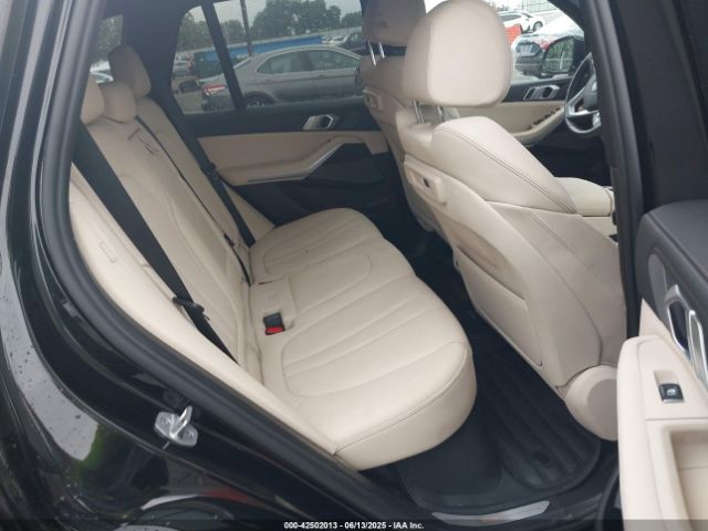 2021 BMW X5 5UXCR4C06M9G60388 Photo 7