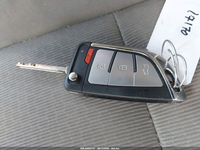 5NPD84LF0HH078536 Hyundai Elantra