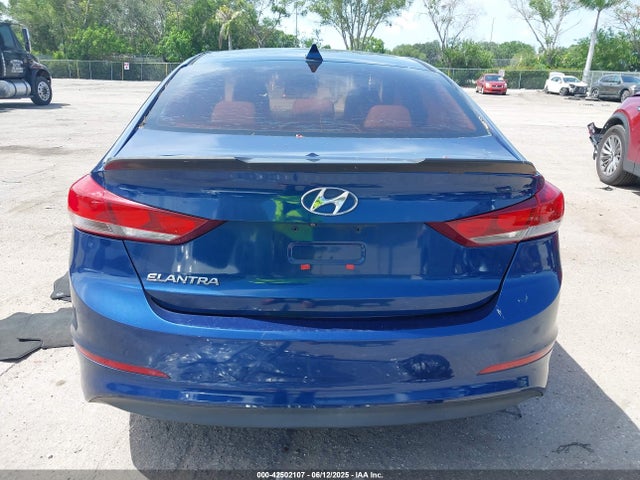 5NPD84LF0HH078536 Hyundai Elantra