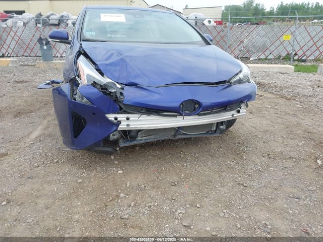 JTDKARFU3H3046467 Toyota Prius Four