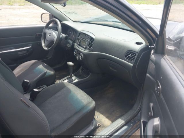 2011 HYUNDAI ACCENT KMHCM3AC2BU196123 Photo 4