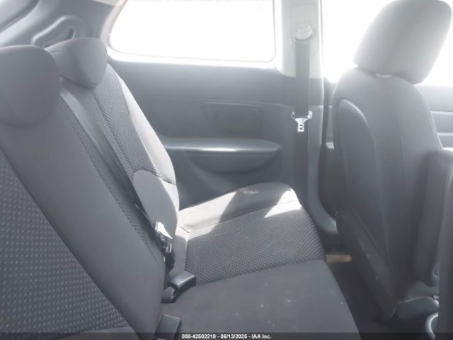 2011 HYUNDAI ACCENT KMHCM3AC2BU196123 Photo 7