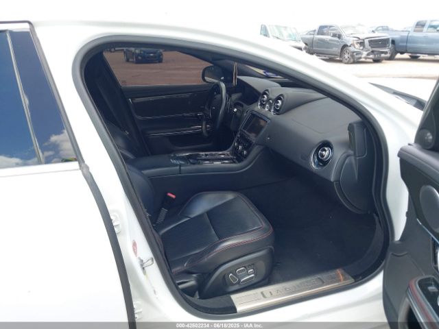 2014 JAGUAR XJ SAJWA1EK3EMV58692 Photo 4