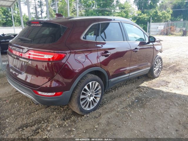2017 LINCOLN MKC 5LMCJ3D97HUL30963 Photo 3