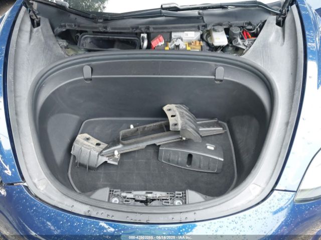 2019 TESLA MODEL 3 5YJ3E1EA6KF323690 Photo 9