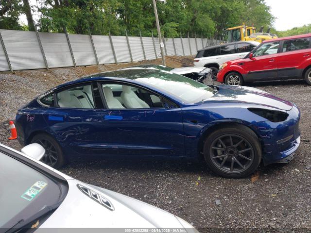 5YJ3E1EA6KF323690 Tesla MODEL 3