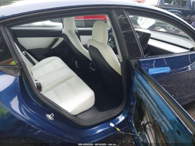 2019 TESLA MODEL 3 5YJ3E1EA6KF323690 Photo 7