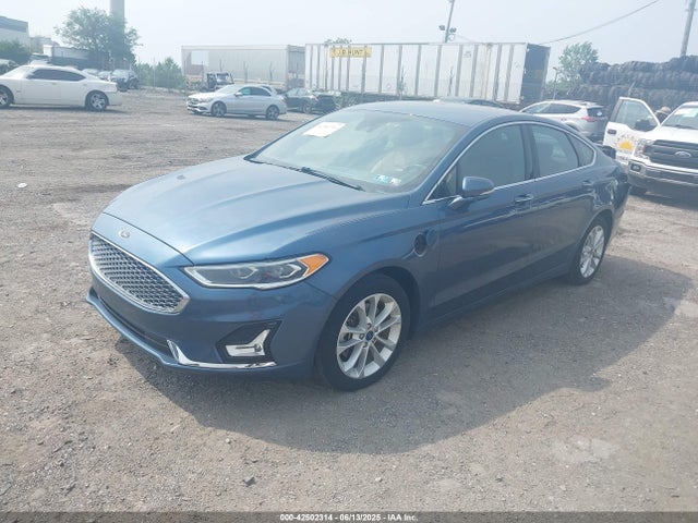 Ford 2019 2019 3FA6P0SU5KR228350 Image 2