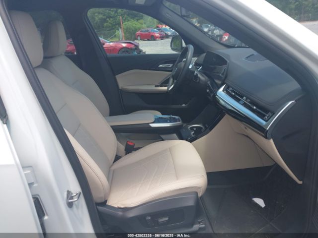 2025 BMW X1 WBX73EF08S5141448 Photo 4
