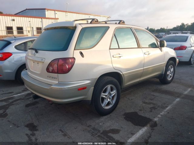 1999 LEXUS RX 300 JT6GF10U2X0031869 Photo 3