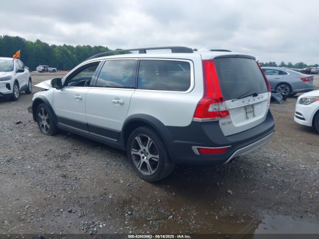 2015 VOLVO XC70 YV4902NM0F1226912 Photo 2