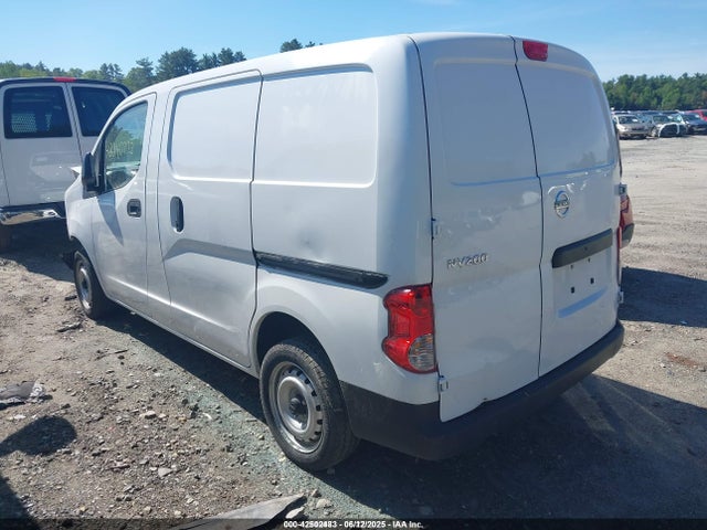 3N6CM0KN9MK696704 Nissan 2021