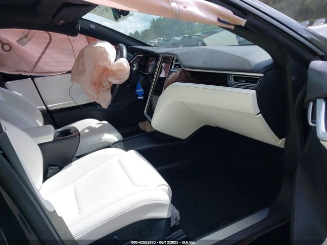 2016 TESLA MODEL S 5YJSA1E46GF162217 Photo 4