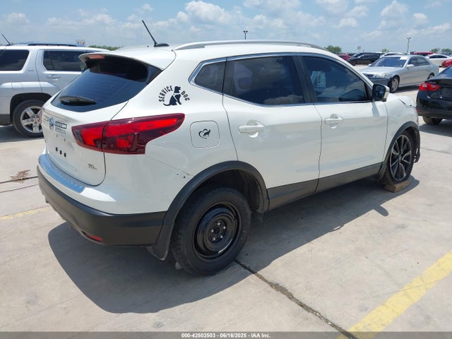 JN1BJ1CP3JW107470 Nissan ROGUE SPORT