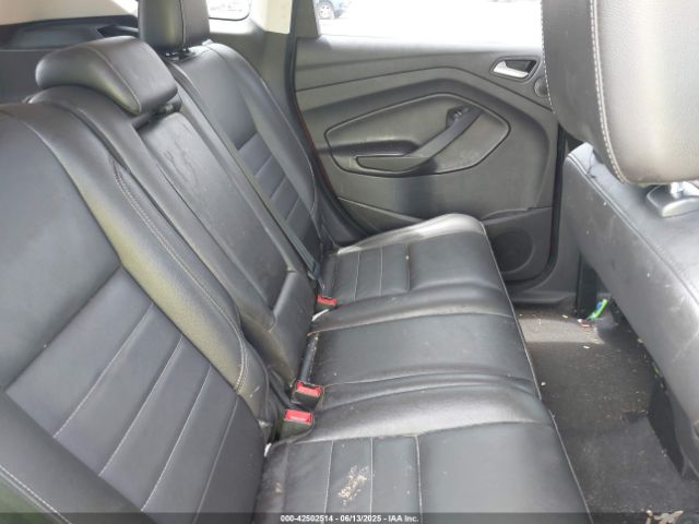 1FMCU9J99EUB04100 Ford Escape Titanium