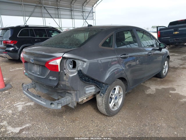 3FADP4BJ6KM132180 Ford 2019
