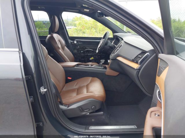 2021 VOLVO XC90 YV4A22PK0M1761013 Photo 4