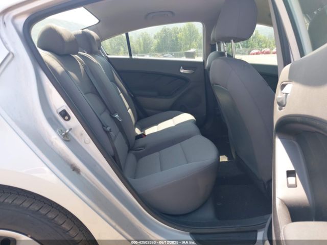 3KPFK4A76HE158403 KIA FORTE LX