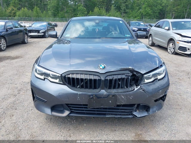 WBA5R7C59KAJ84005 BMW 330I