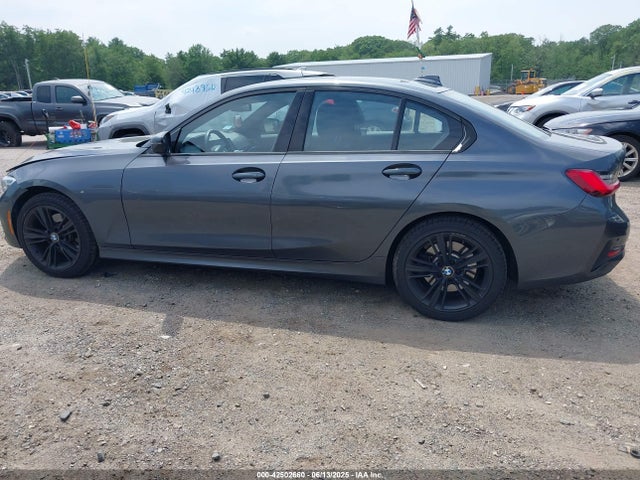 WBA5R7C59KAJ84005 BMW 330I