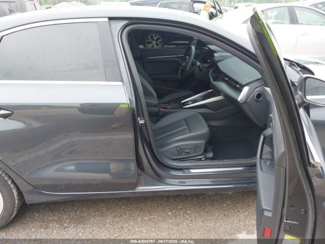 2022 AUDI A3 WAUAUDGY8NA075426 Photo 4
