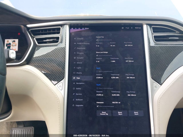Tesla 2017 2017 5YJSA1E17HF231245 Image 16