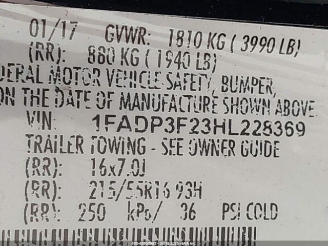 2017 FORD FOCUS 1FADP3F23HL228369 Photo 8