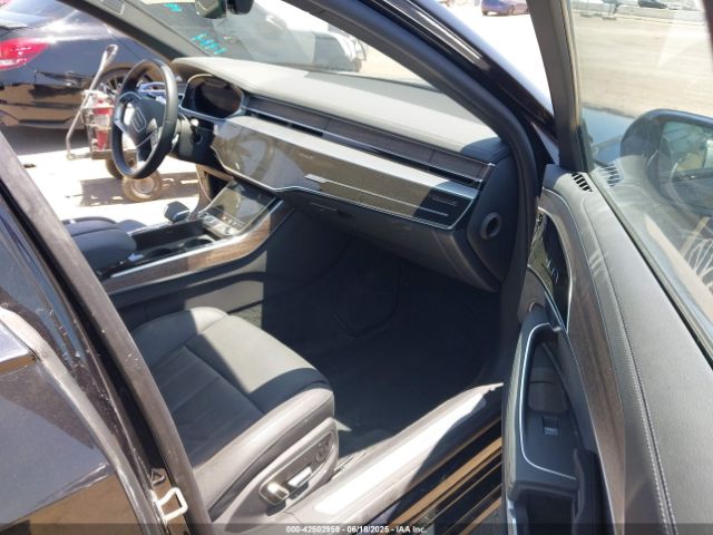 2024 AUDI A8 WAULDAF89RN003075 Photo 4